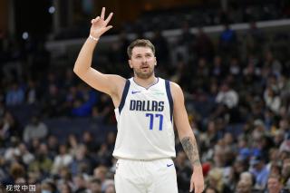 不可动摇的 不可动摇的