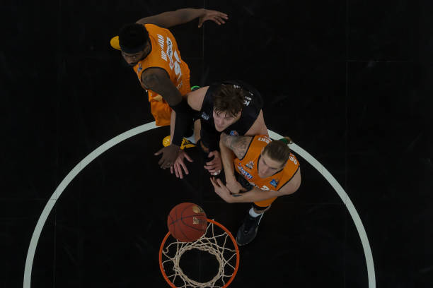 至关重要的 至关重要的